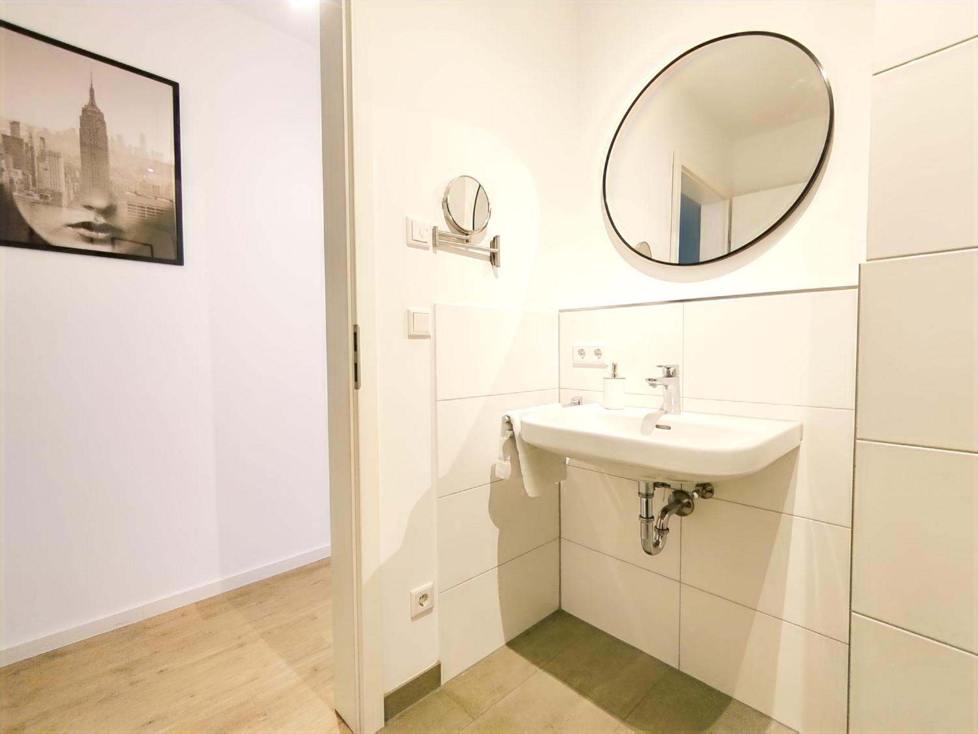 Bright Apartment Fuer Bis Zu 5 Erlangen Buitenkant foto